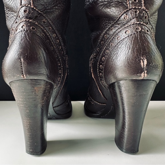 MICHAEL KORS / Penelope Wingtip Pull On Leather Boots / Dark Brown / Size 9.5 - Picture 8 of 16